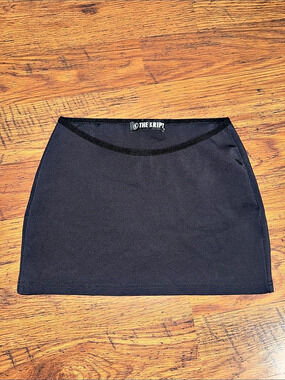 The Kript Black Mini Skirt Size XXS Like New 19.3.M.1
